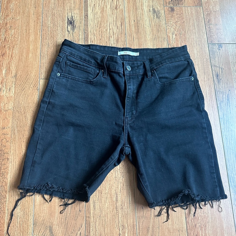 Levi’s shorts